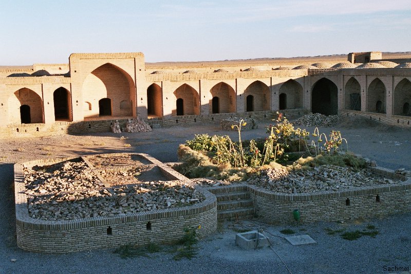 Iran - Miyandasht - Karawanserei