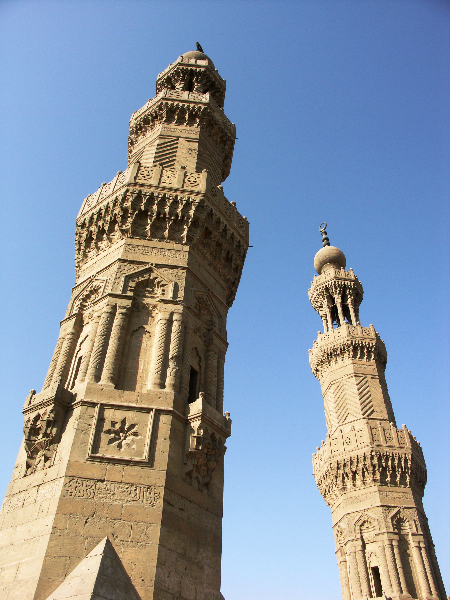 Kairo_Die Minarette der Muayyad-Moschee
